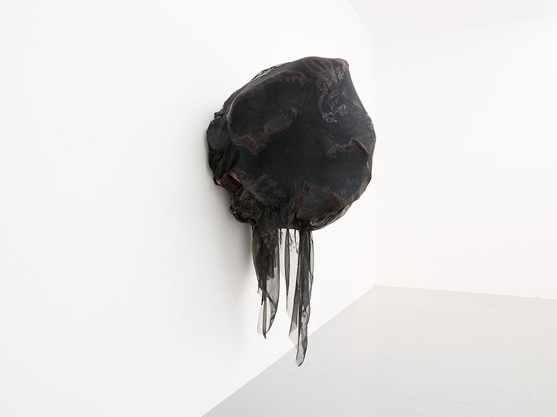 Anish Kapoor, Exhibition view. Courtesy of Galleria Massimo Minini