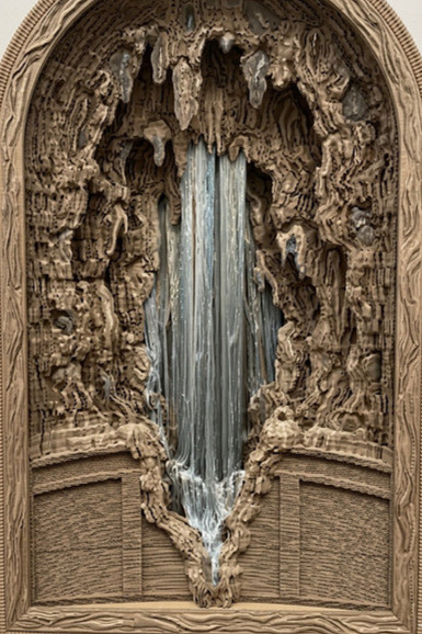 Détail de la série Grottesco par Eva Jospin. Quand le carton ordinaire devient une architecture géologique monumentale