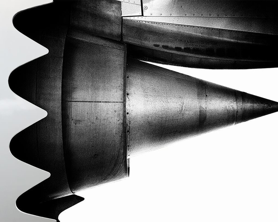 "Dreamliner Starboard Engine" by Mark Jordan. Courtesy of The Museum of Flight 