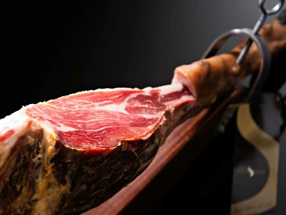 ¿Quién no querría acompañar una tapa de queso manchego con unas lonchas de jamón ibérico?