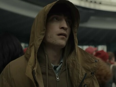 Behind the scenes of Mickey 17: director Bong Joon-ho and Robert Pattinson collaborate on a futuristic tale