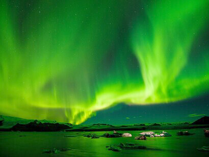 Une éruption solaire peut produire des aurores boréales au-dessus d'Hawaï et assommer tous les satellites

