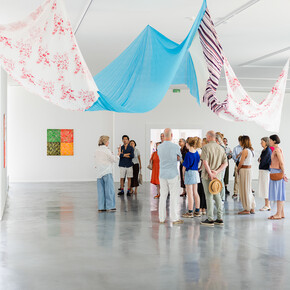 Various artists, 10th biennial of painting, exhibition view. Courtesy of Museum Dhondt-Dhaenens