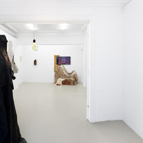 Various artists, Steaua. Young and innocent days, exhibition view. Courtesy of Ivan Gallery