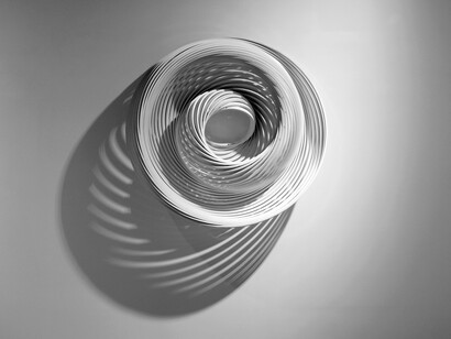 Sungfeel Yun, Energy 20, 2015, Urethane on Aluminium, Bolts, Nuts, 80 x 22 x 80 cm