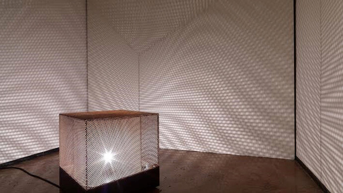 Alberto Biasi. Proiezione di luce e ombra