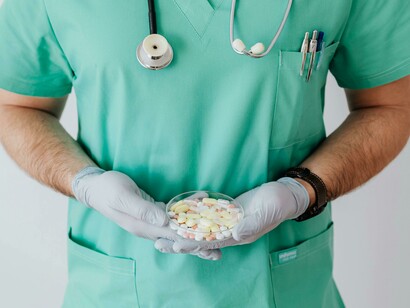 Medicina. Esplora i risultati dello studio condotto su quasi 16.000 pazienti che dimostrano l'efficacia dell'AI-ECG nel diminuire la mortalità per tutte le cause negli ospedali