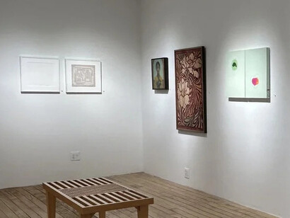 Various artists, Friends and family four, exhibition view. Courtesy of Carter Burden Gallery