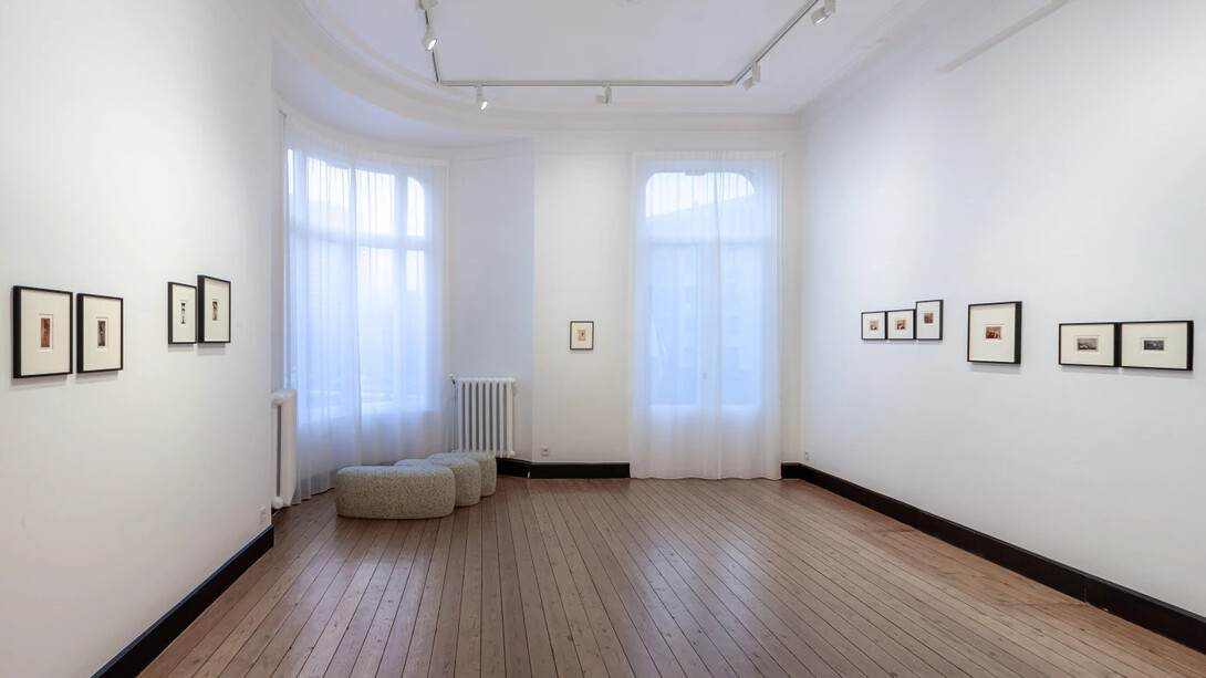Pierre Molinier, Pierre Molinier on display, exhibition view. Courtesy of Galerie Christophe Gaillard 