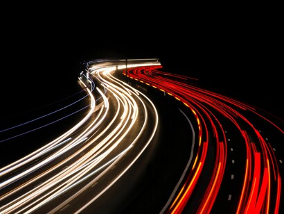 La aceleración constante parece una de las características de nuestra época