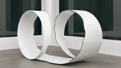 Monika Sosnowska. "Pipe", 2017. Metal and paint, 200 x 340 x 150 cm / 78 3/4 x 133 7/8 x 59 in.  © Monika Sosnowska. Courtesy the artist and Hauser & Wirth. Photo: Alex Delfanne
