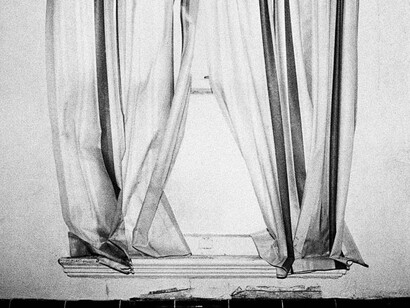 The Hollywood Suites (Windows) #8, 1977 Gelatin silver print; printed c.1977, 9 5/8 x 12 5/8 inches, Edition 3 of 15. Signed, dated and numbered in pencil on print verso.Copyright Steve Kahn, courtesy of Howard Greenberg Gallery, New York.
