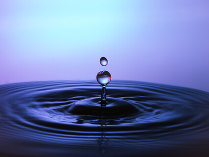 L'eau. L'eau a toujours eu une signification symbolique et spirituelle dans de nombreuses cultures anciennes