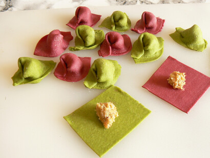 Cappelletti vegan colorati