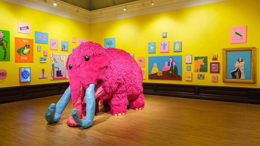 Joe Lycett, Every thing must go, exhibition view. Courtesy of Birmingham Museum and Art Gallery