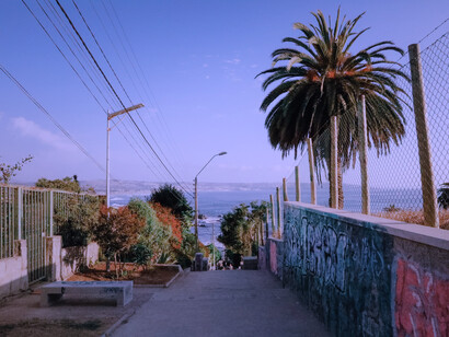 Vista desde una zona residencial de la ciudad de Valparaíso, Chile