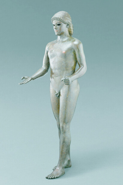 Apollo (Apollo di Piombino). 120-100 a.C. circa; bronzo, rame, argento; cm 117 x 42 x 42. Parigi, Musée du Louvre, département des Antiquités
grecques, étrusques et romaines, inv. Br 2. Ph. Fernando Guerrini (Archivio Fotografico della Soprintendenza Archeologia della Toscana)