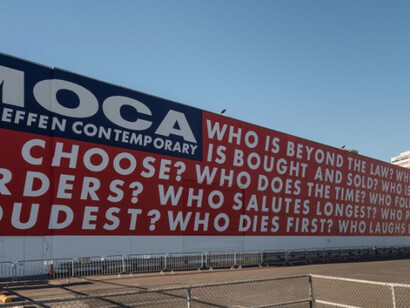 Barbara Kruger, Untitled (Questions)
(1990/2018). Courtesy of MOCA
