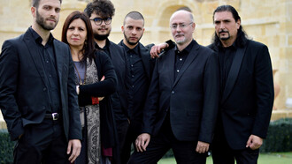 Plurima Mundi band