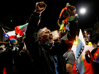 Los chilenos festejan el resultado del plebiscito 