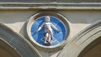 Tondo di Andrea della Robbia, Spedale degli innocenti, Firenze, Italia