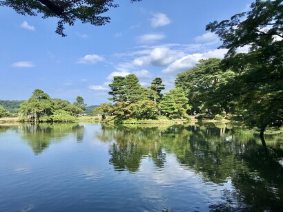 Kasumiga-ike pond, Kenrokuen © Alma Reyes
