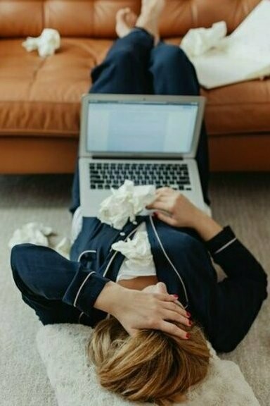 No Brasil, o cenário não é muito diferente. Uma pesquisa conduzida pela Talk Inc em parceria com a Superinteressante, envolvendo 1.000 entrevistados em setembro de 2024, indicou que 1 a cada 10 brasileiros utiliza chatbots como o ChatGPT para realizar algum tipo de “terapia”