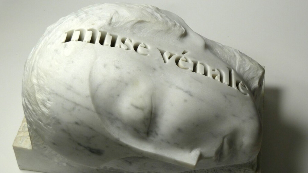 Body. Courtesy of Artgráfico 