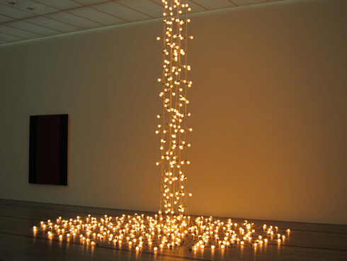 Felix Gonzalez-Torres - Light String, MoMA museum's exibition, New York