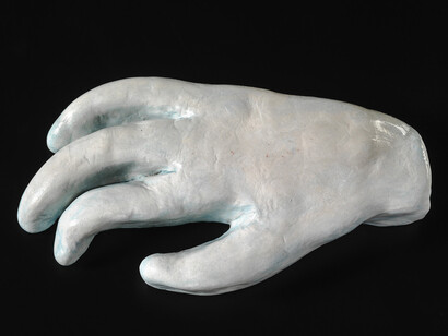 Cast made of Cornelius Coot’s hand. National Gallery of Duckburg. Photo: National Gallery of Duckburg