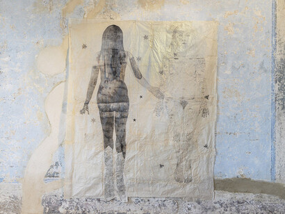 Compass. Courtesy of Galleria Continua