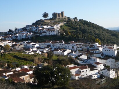 Vista de Aracena y su castillo