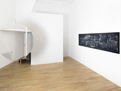 Eva Schlegel, All day I hear the noise of waters, exhibition view. Courtesy of Galerie Krinzinger