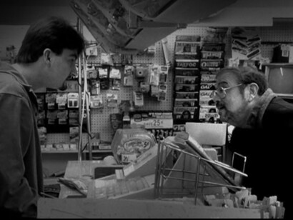 Clerks, scena dal film di Kevin Smith, (1994)