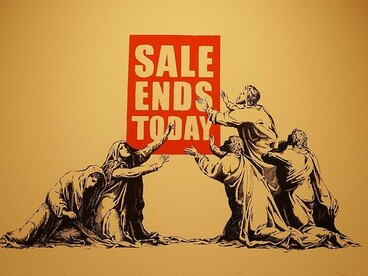 Sale ends Today, mostra di Banksy a Monaco di Baviera, Germania, 2025