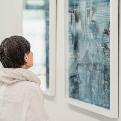 La primera impresión que genera una obra de arte es luego articulada y redireccionada por la crítica