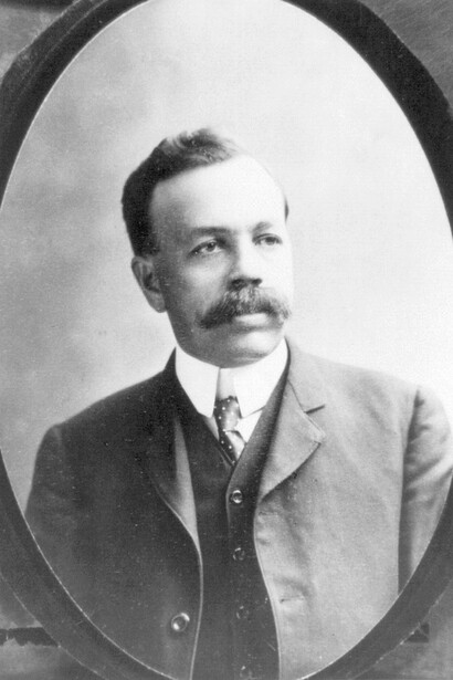 (1865-1941) John Stanley Plaskett (1865–1941). Trained in a Woodstock foundry he became a mechanical engineer and then one of the world experts on telescope design. Photo: National Research Council Canada