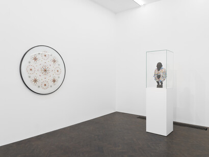 Maarten Vande Eynde, Hoaxing histories, exhibition view. Courtesy of Meesen