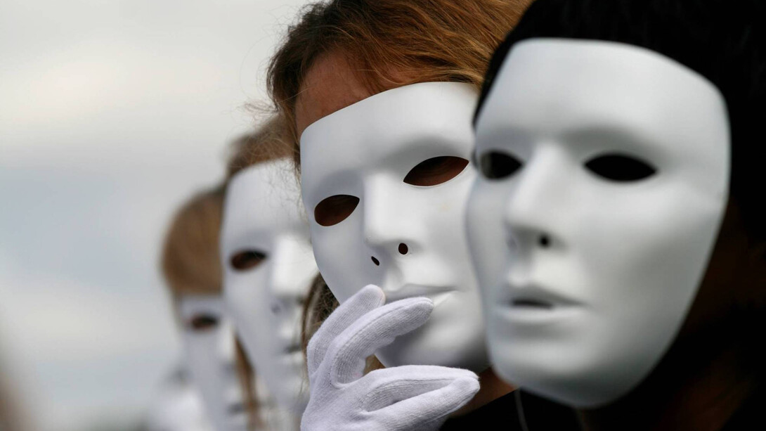 Las mentiras son difíciles de detectar, especialmente aquellas que expresan intenciones deshonestas y artimañas manipulativas