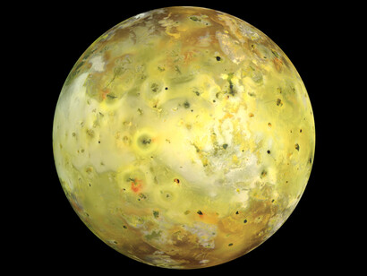 Ío, el satélite galileano más cercano a Júpiter. Es el tercer satélite por su tamaño