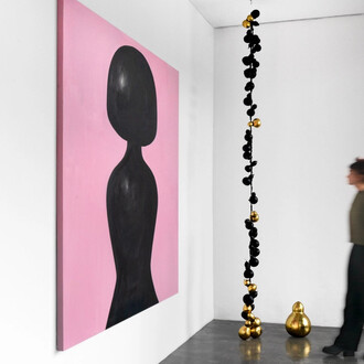Mônica Ventura, Antes da forma, o encanto, vista expositiva. Cortesia da Galeria Nara Roesler