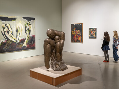 Svend Wiig Hansen, Walking, falling, standing, exhibition view. Courtesy of ARoS