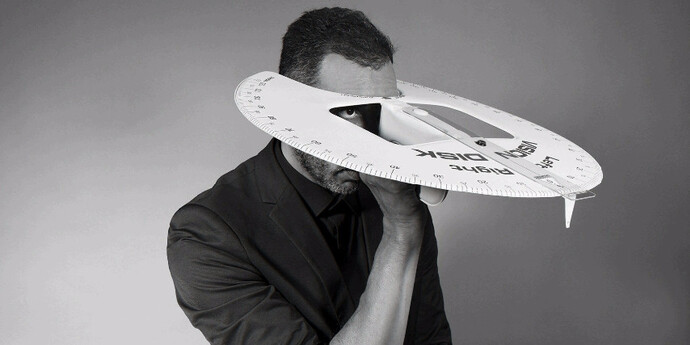 Mounir Fatmi. Courtesy of Art Front Gallery