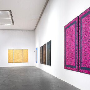 Morteza Darehbaghi, Timeless blossoms, exhibition view. Courtesy of Leila Heller Gallery