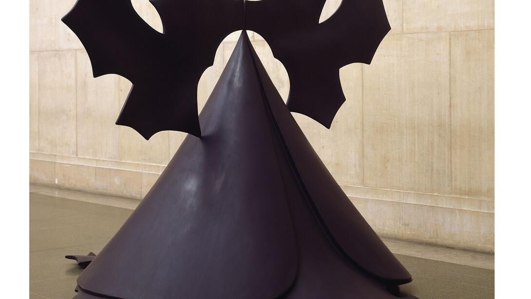 Phillip King, Genghis Khan 1963, Painted plastic, 2134 x 2743 x 3658 mm, Tate
 
