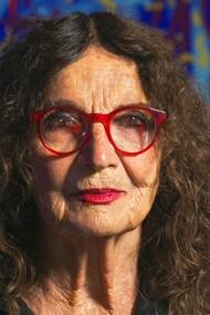 Lita Albuquerque, American artist, painter and sculptor