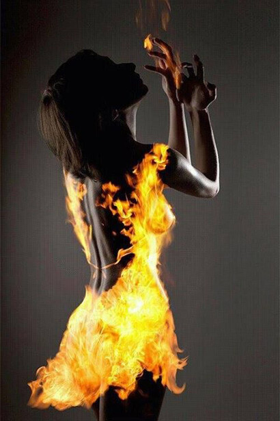 Donna e fuoco