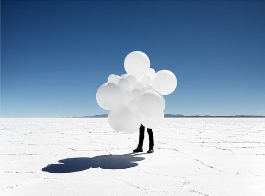 Charles Petillon, Igloo Mobile, courtesy Magda Danysz