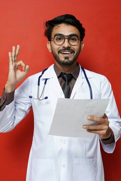 Le cosiddette "allucinazioni" dell’IA generativa mostrano come le risposte possano apparire plausibili ma essere totalmente inventate