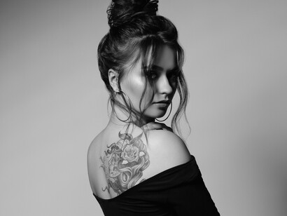 Detrás de cada tatuaje suele haber una historia íntima, como un homenaje a un ser querido o un símbolo de superación personal